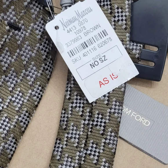 Tom Ford Silk Tie - Picture 2 of 6